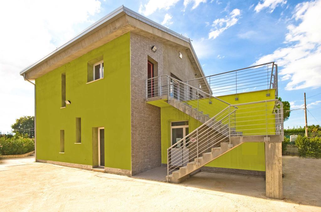 Green House Bed and Breakfast Loreto Esterno foto
